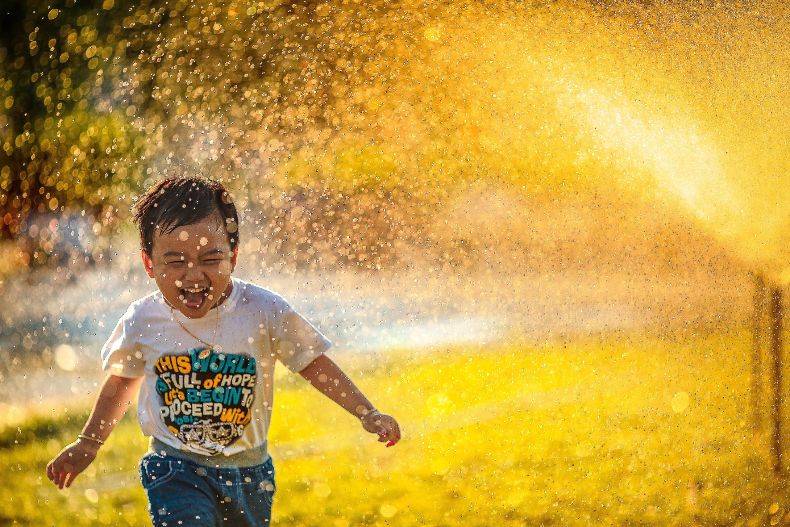 How to dress for outdoor Summer play